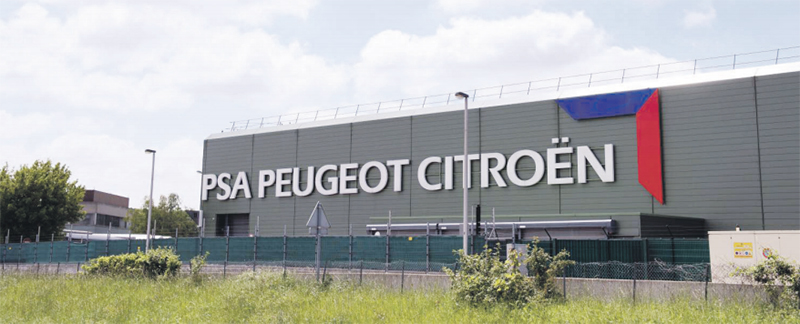 Automobile :  PSA cède sa participation dans SOMACA à Renault
